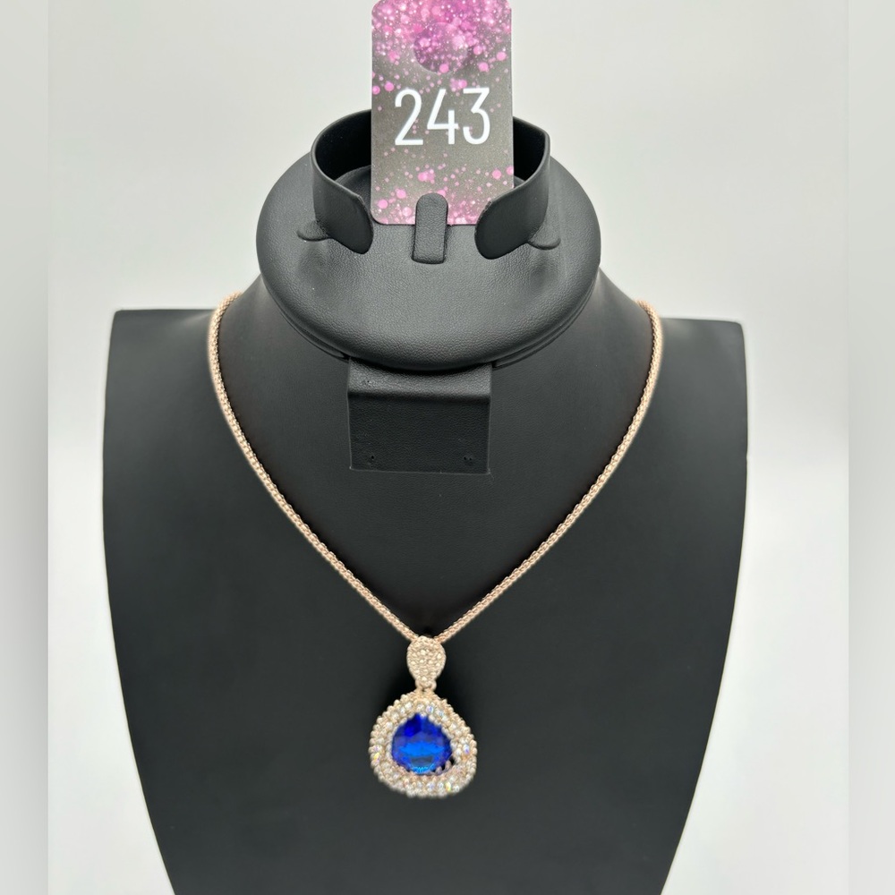 New Betsey Johnson Necklace.  Blue stone in true Betsey Johnson Vibes.